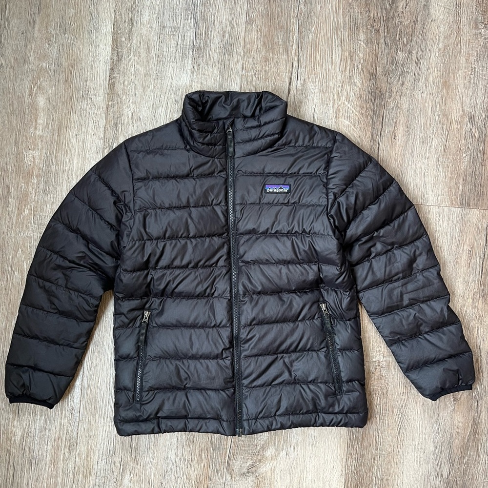 Patagonia Quilted Black Jacket Size Small 7-8